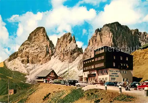 AK / Ansichtskarte Sellapass Rifugio Maria Flora Sellapass