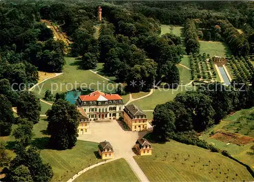 AK / Ansichtskarte Calden Fliegeraufnahme Schloss Wilhelmsthal im Park Calden