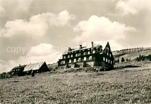 AK / Ansichtskarte Krkonose_Czechia Lezi pod sedlem mezi Kotlem a Lysou horou na slunne a rozlehle plani 