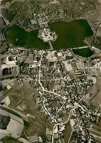 AK / Ansichtskarte Halle_Saale Moritzburg aus 2000 m Flughoehe Halle_Saale