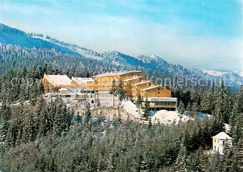 AK / Ansichtskarte Pamporowo_Pamporovo Berghotel Roshen in den Bergen Pamporowo Pamporovo