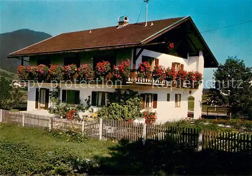 AK / Ansichtskarte Unterammergau Gaestehaus Franz Blumenschmuck Unterammergau