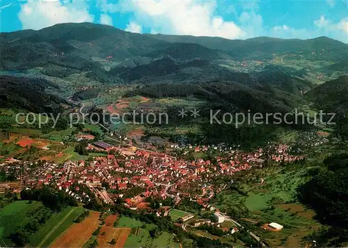 AK / Ansichtskarte Kandern Gesamtansicht u. Berg Hochblauen m. Belchen Kandern