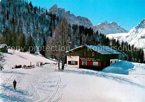 AK / Ansichtskarte Rotwandwiesenhuette Berghuette Dolomiten Winterpanorama Rotwandwiesenhuette