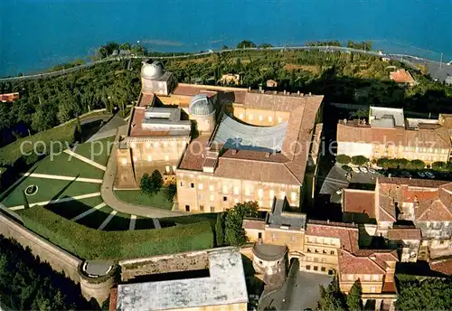 AK / Ansichtskarte Castelgandolfo Veduta aerea Giardini Ponifici e Palazzo Papale Castelgandolfo
