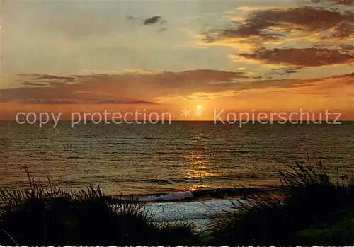 AK / Ansichtskarte Juist_Nordseebad Panorama im Sonnenuntergang Juist_Nordseebad