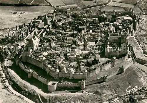 AK / Ansichtskarte Carcassonne Fliegeraufnahme Ensemble de la Cite et des remparts en double enceite Carcassonne