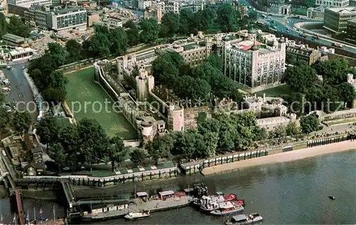 AK / Ansichtskarte London Fliegeraufnahme Tower of London London