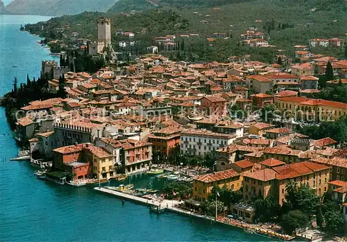 AK / Ansichtskarte Malcesine_Lago_di_Garda Fliegeraufnahme Gardasee Malcesine_Lago_di_Garda