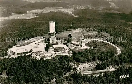 AK / Ansichtskarte Grosser_Feldberg_Taunus Fliegeraufnahme mit Fernmelde Fernseh und UKW Sender Grosser_Feldberg_Taunus