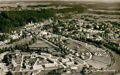AK / Ansichtskarte Wolfratshausen im Isartal Fliegeraufnahme Wolfratshausen