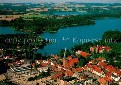 AK / Ansichtskarte Eutin Holsteinische Schweiz Fliegeraufnahme Eutin