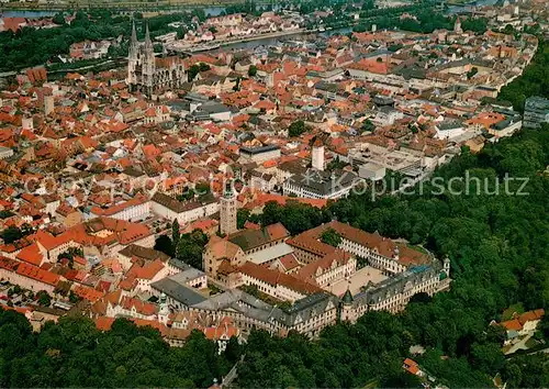 AK / Ansichtskarte Regensburg Fliegeraufnahme mit Schloss der Fuersten von Thurn und Taxis und Basilika St Emmeram Regensburg
