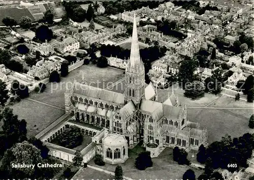 AK / Ansichtskarte Salisbury_Wiltshire Fliegeraufnahme Salisbury Cathedral 