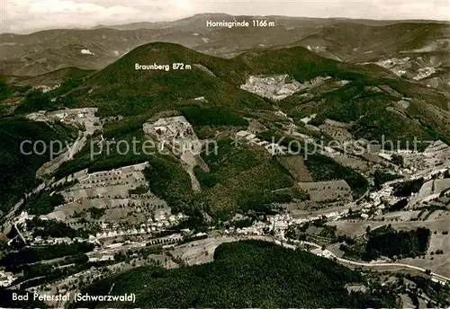 AK / Ansichtskarte Bad_Peterstal Griesbach Mineral und Moorbad mit Braunberg und Hornisgrinde Fliegeraufnahme Bad_Peterstal Griesbach