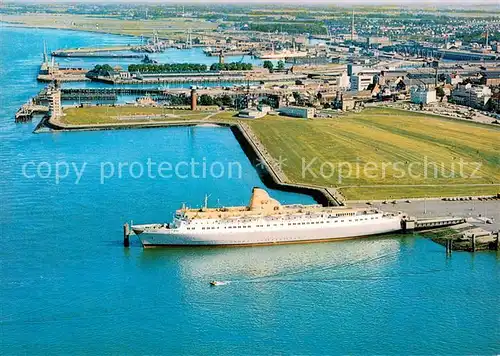 AK / Ansichtskarte Cuxhaven_Nordseebad Faehrhafen mit der Norwegenfaehre MS Jupiter Fliegeraufnahme Cuxhaven_Nordseebad