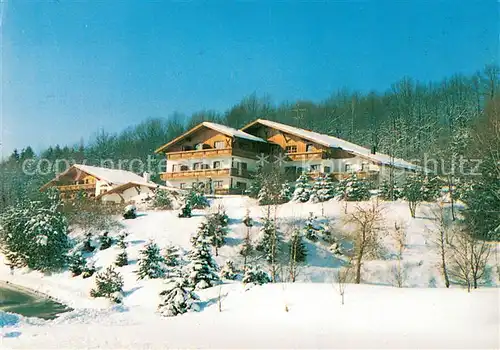 AK / Ansichtskarte Hauzenberg_Niederbayern Landhotel Rosenberger im Winter Hauzenberg Niederbayern