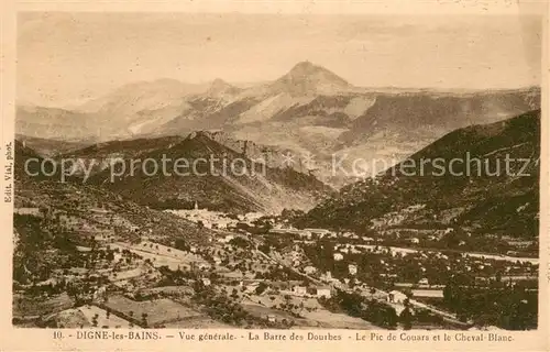 AK / Ansichtskarte Digne les Bains Vue generale La Barre des Dourbes Le Pic de Couars et le Cheval Blanc Digne les Bains