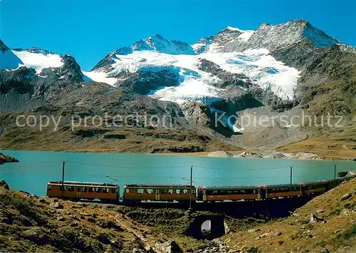 AK / Ansichtskarte Eisenbahn Bernina Express Eisenbahn