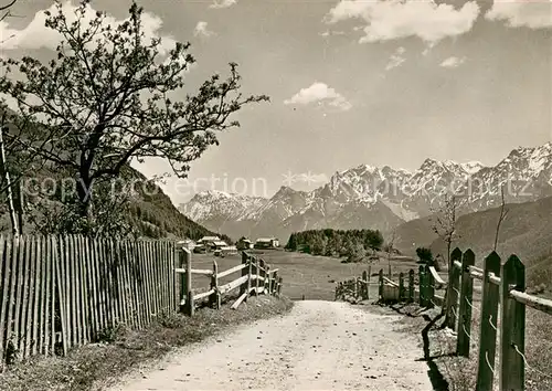 AK / Ansichtskarte Guarda_GR Blick nach Boscha und Lischanna Gruppe 