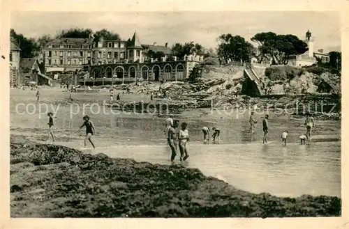 AK / Ansichtskarte Pornic_44 Un coin de la Plage Noeveillard Hotel de la Plage et le Casino 
