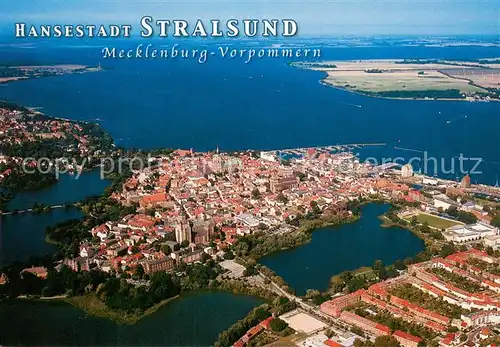 AK / Ansichtskarte Stralsund Fliegeraufnahme  