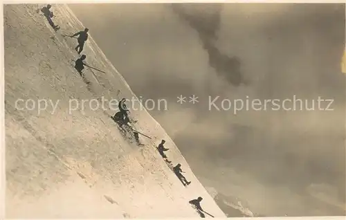 AK / Ansichtskarte Lucendro_Airolo_TI Rutschpartie am Lucendro 