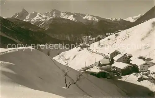 AK / Ansichtskarte Wiesen_Albula mit Tinzenhorn und Piz Michel 