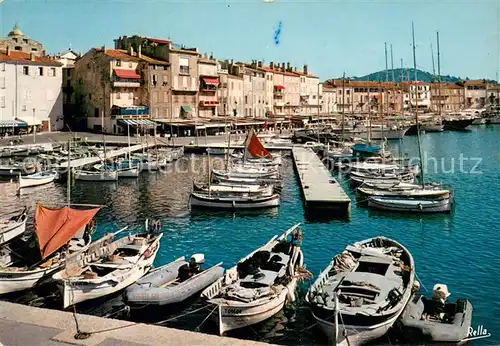 AK / Ansichtskarte Saint_Tropez_Var Port Coin des pecheurs Quai Jean Jaures Cote d Azur Saint_Tropez_Var