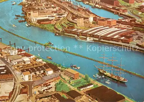 AK / Ansichtskarte Bremen Weserpartie mit Schulschiff Deutschland Fliegeraufnahme Bremen