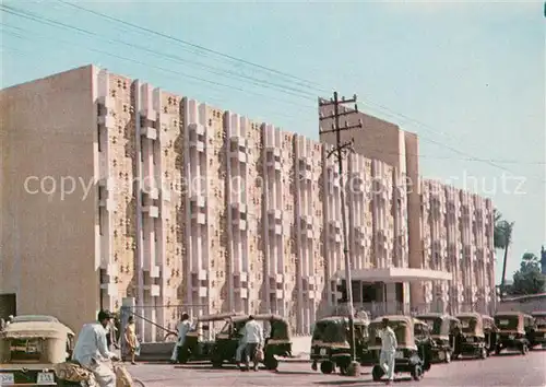AK / Ansichtskarte Baroda_Vadodara_India Bus Depot 