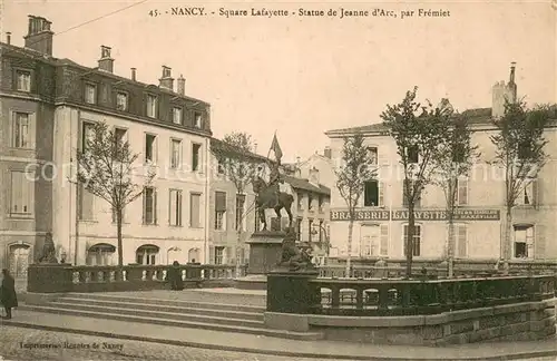 AK / Ansichtskarte Nancy_54 Square Lafayette Statue de Jeanne dArc par Fremiet 