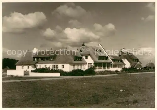 AK / Ansichtskarte Hohwacht_Ostseebad Teilansicht Hotel Pension Hohwacht_Ostseebad