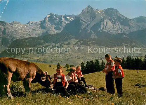 AK / Ansichtskarte Unterwasser__Toggenburg_SG Alp Iltios mit Saentisgruppe Trachtenkinder 