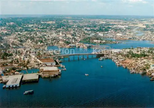 AK / Ansichtskarte Manaus_Brazil Fliegeraufnahme Educandos Bruecke 