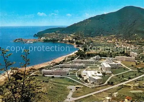 AK / Ansichtskarte Budva_Montenegro Panorama Hotels Ferienanlagen Strand 