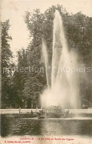 AK / Ansichtskarte Luneville_54 La Jet deau du Bassin des Cygnes 