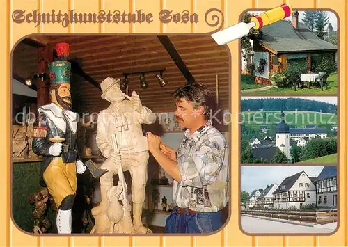 AK / Ansichtskarte Sosa_Erzgebirge Schnitzkunststube Schauwerkstatt Ortsansicht mit Kirche Sosa Erzgebirge