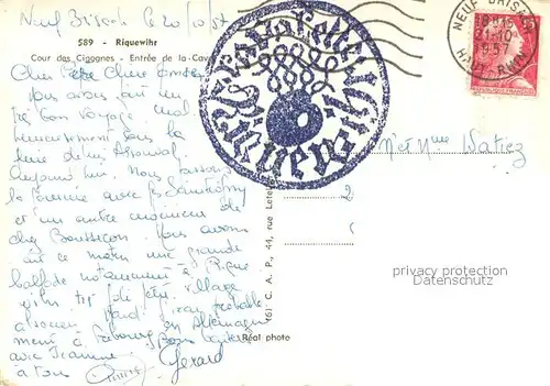 AK / Ansichtskarte Riquewihr_Haut_Rhin Cour des Cigognes Entree de la Cave Riquewihr_Haut_Rhin