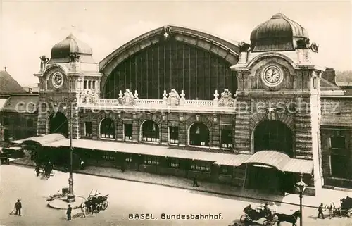 AK / Ansichtskarte Basel_BS Bundesbahnhof Basel_BS