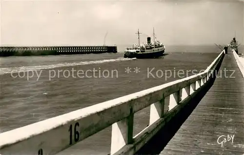 AK / Ansichtskarte Dampfer_Oceanliner Calais 