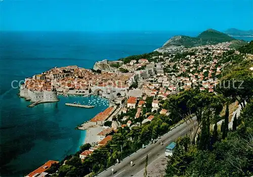 AK / Ansichtskarte Dubrovnik_Ragusa Panorama Kuestenort Altstadt Festung Hafen Dubrovnik Ragusa