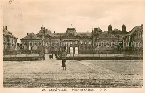 AK / Ansichtskarte Luneville_54 Place du Chateau 