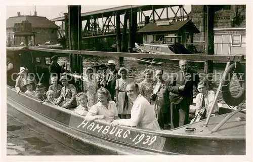 AK / Ansichtskarte Hamburg Partie im Boot Hamburg