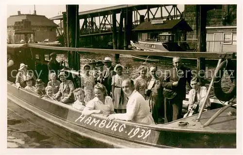 AK / Ansichtskarte Hamburg Partie im Boot Hamburg