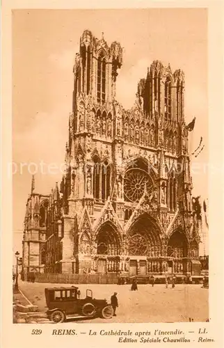 AK / Ansichtskarte Reims_51 La Cathedrale apres lincendie  