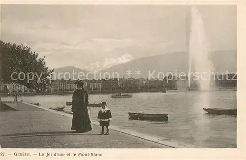 AK / Ansichtskarte Geneve_GE Le Jet dEau et le Mont Blanc Geneve_GE