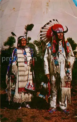 AK / Ansichtskarte Indianer_Native_American Chief Benjamin Wife  