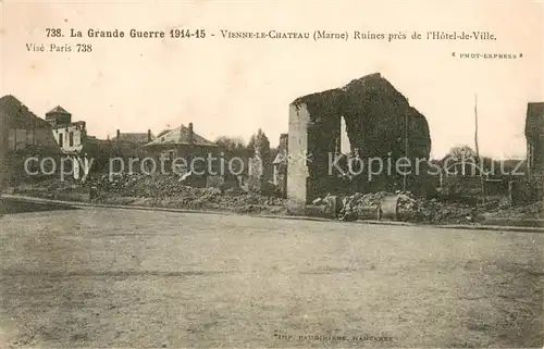 AK / Ansichtskarte Vienne le Chateau Ruines pres de l Hotel de Ville Vienne le Chateau