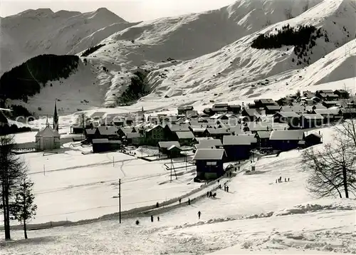AK / Ansichtskarte Sedrun Winterpanorama mit Oberalppass Sedrun